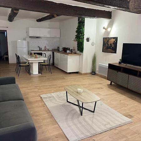 Appartement T2 Cosy Centre-Ville แปร์นส์-เลส์-ฟงแตนส์ ภายนอก รูปภาพ